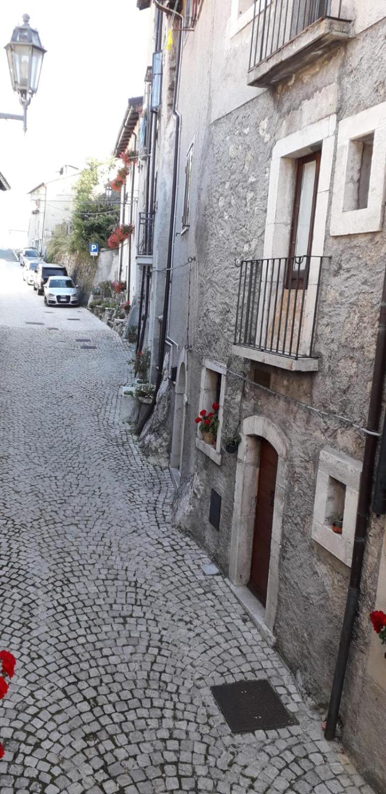 Villa Casa Di Via Roma Opi Esterno foto